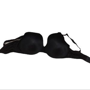 Warner’s black bra